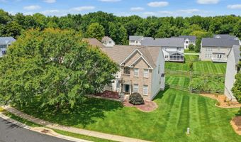 10 WHIRLAWAY Dr, Bear, DE 19701