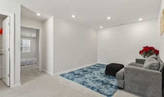 1811 Aspen River Ln, Apex, NC 27502