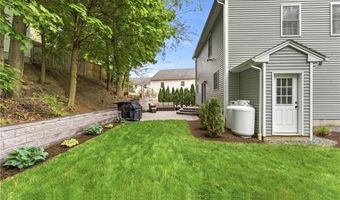 15 Aborn Ave, Cumberland, RI 02864