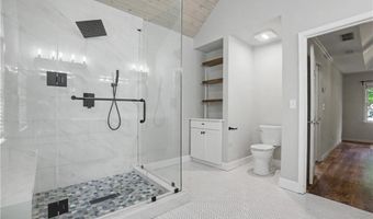 10785 Tuxford Dr, Alpharetta, GA 30022