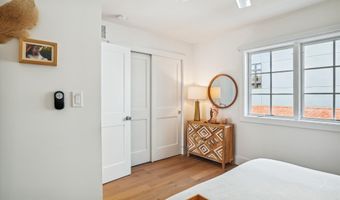 697 GIDDINGS Ave, Annapolis, MD 21401