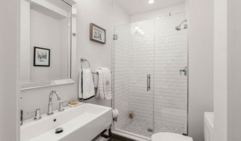 530 E Broadway A, Boston, MA 02127