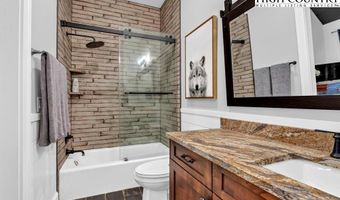 281 Lodge Woods Trl, Banner Elk, NC 28604
