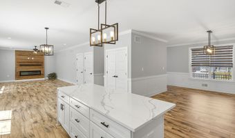295 Coolidge Ave, Bayville, NJ 08721