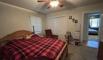 136 N. Park St, Ainsworth, NE 69210