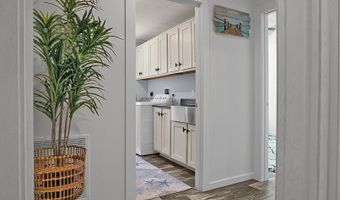 274 Rae Ln, Bonneau, SC 29431
