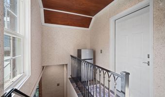3 Butterfield Ln, Beaufort, SC 29907