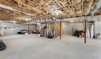 61 Beecher Rd, Brooklyn, CT 06234