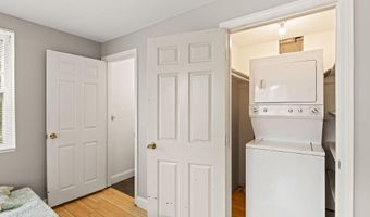 733 W Main St G, Barnstable, MA 02630