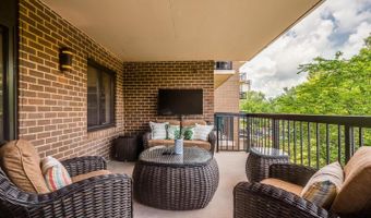 200 N PICKETT St 308, Alexandria, VA 22304