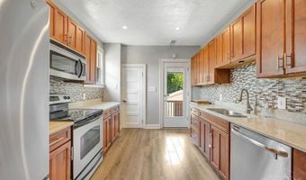 3249 Vittmer Ave, Cincinnati, OH 45238