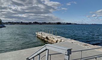 127 Harrison Ave 2, Newport, RI 02840