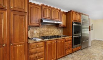 58 Dolphin Ave, Jamestown, RI 02835