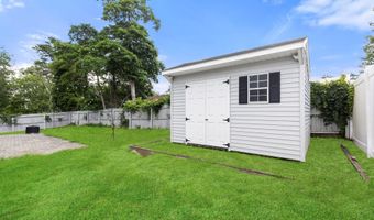 645 Beach Ave, Beachwood, NJ 08722