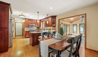 209 Lancaster Way, Cheshire, CT 06410