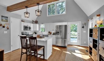 100 CAPE COD Cir, Alabaster, AL 35007