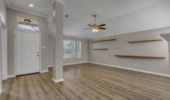 7021 Longo Dr, The Colony, TX 75056
