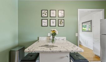 102 Fairlawn Ave, Albany, NY 12203