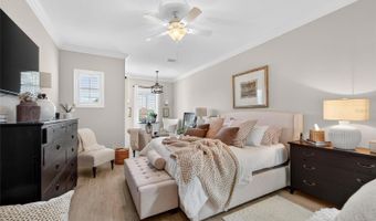 210 LATITUDE Pl, Apollo Beach, FL 33572