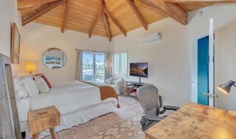 406 N Acacia Ave, Solana Beach, CA 92075