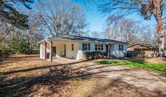 201 College St, Batesville, MS 38606