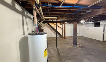 303 S Clark St, Bassett, NE 68714