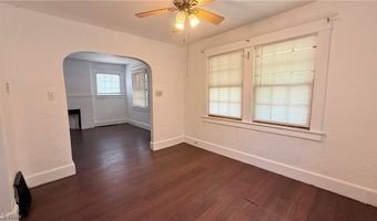 592 Lindell St, Akron, OH 44305