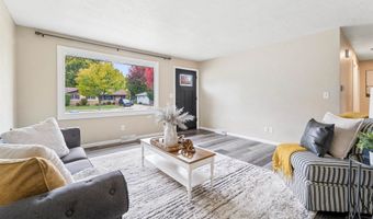 1513 E CALUMET St, Appleton, WI 54915