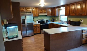 28 Cedar Ln, Cambridge, VT 05464