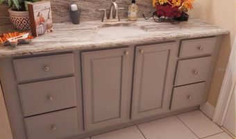 116 RAINTREE Ct, Auburndale, FL 33823