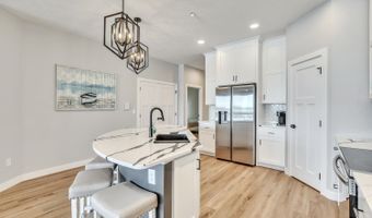 570 Linden Drive 203, Arnolds Park, IA 51331