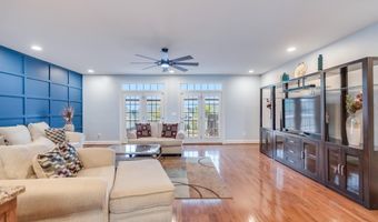 26065 HUNTWICK GLEN Sq, Aldie, VA 20105