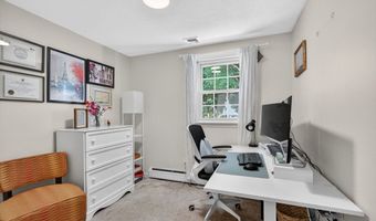 15 Lovejoy Rd, Andover, MA 01810