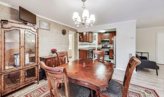 7753 PATRIOT Dr 26, Annandale, VA 22003