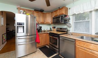 2637 WOODLAND Rd, Abington, PA 19001