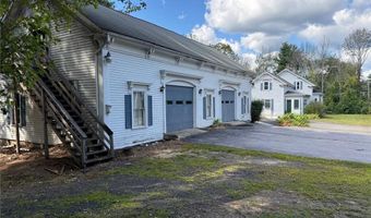1450 Tarkiln Rd, Burrillville, RI 02830