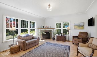 11255 Kroenig Rd, Amity, OR 97101