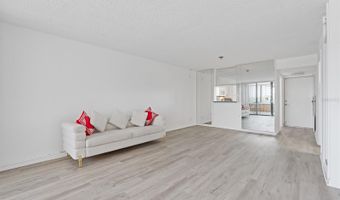 2621 COVE CAY Dr 407, Clearwater, FL 33760