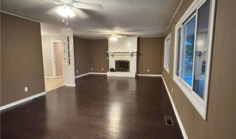 2 Powick Ln, Bella Vista, AR 72714
