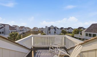 305 S Bald Head Wynd 21, Bald Head Island, NC 28461