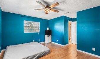 905 VAN Dr, Auburndale, FL 33823
