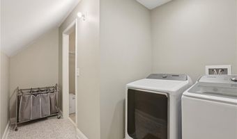1006 Meadow Brook Dr, Woodstock, GA 30188