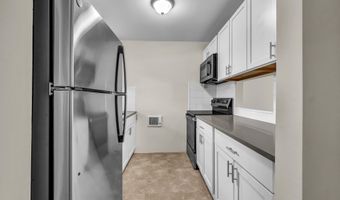 113 Park Ave 20, Danbury, CT 06810