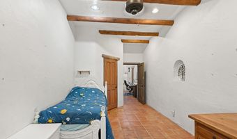 32 CIELO DORADO Dr, Anthony, NM 88021