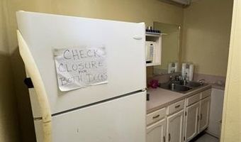 139 SE Cholwell Ave, Bartlesville, OK 74006