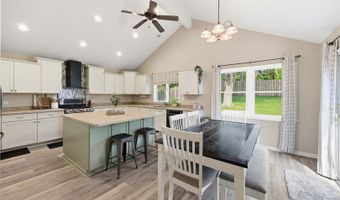 1125 Meghan Ave, Algonquin, IL 60102