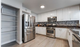 3992 Chinchilla Ave, Las Vegas, NV 89121
