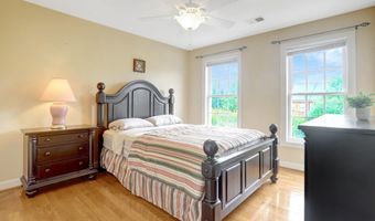 4694 HELEN WINTER Ter, Alexandria, VA 22312