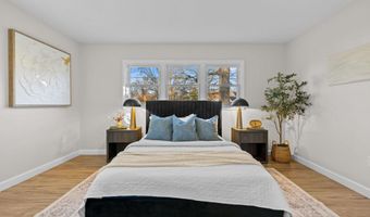 4405 LAUREL Rd, Alexandria, VA 22309