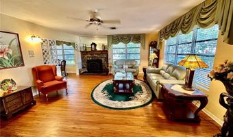 302 LUNA Rd, Auburndale, FL 33823